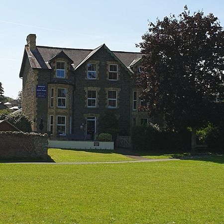 Hotel Bronwye à Builth Wells Extérieur photo